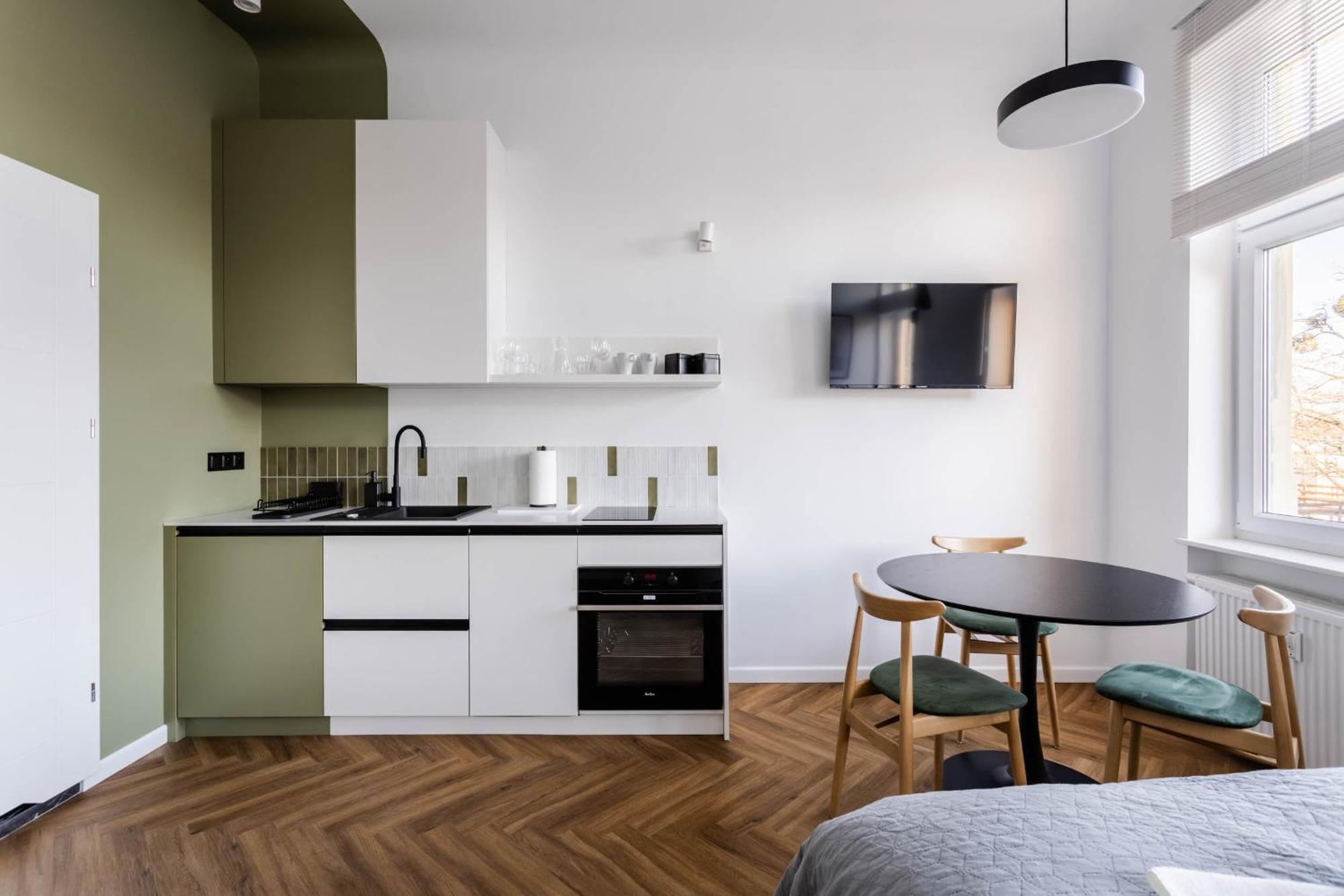 Przytulne I Komfortowe Studia Very Berry W Poznaniu By Noclegi Renters Exterior photo